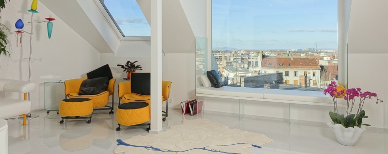 yellow sofa panoramic view