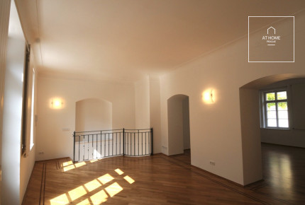 Duplex apartment with garden, Malá Strana