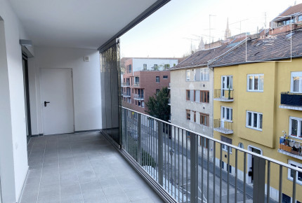 A two-bedroom premium apartment is available for rent in Budapest, 1st district, Viziváros