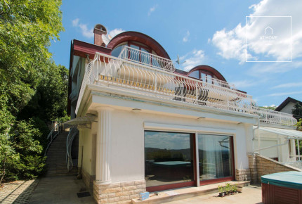 Charming semi-detached house for rent Budapest II. district, Törökvész