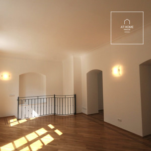 Duplex apartment with garden, Malá Strana
