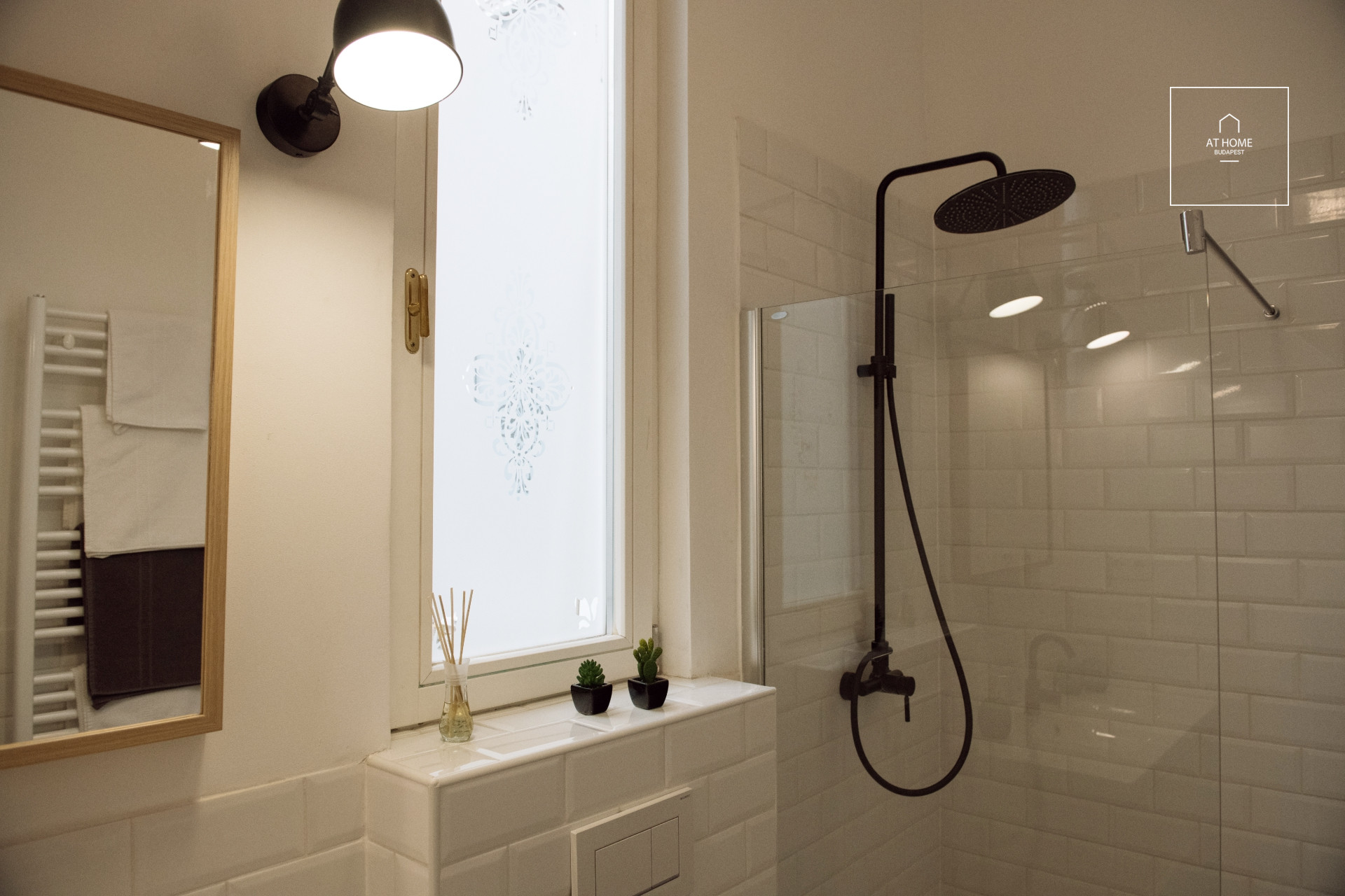 3 hálószobás lakás kiadó a VI. kerületben