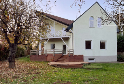 6-bedroom detached house in Budapest, 2nd district