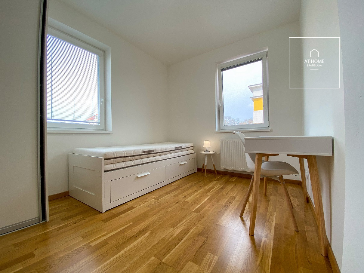 Šamorín, byt 3+kk s balkónom v novostavbe, zariadený