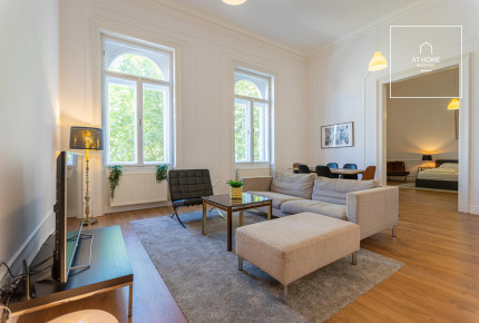 In the 6th district of Budapest a newly renovated apartment is for rent