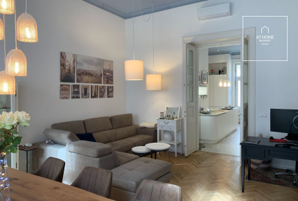 Premium refurbished classical apartment for rent in the 5th district of Budapest, Lipótváros