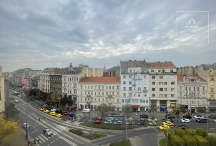 5th floor apartment with balcony and city view for sale, district 7, Budapest