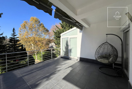 Renovated Family Home with Panoramic Views for Sale in Buda, District II/A – Walking Distance to the French School