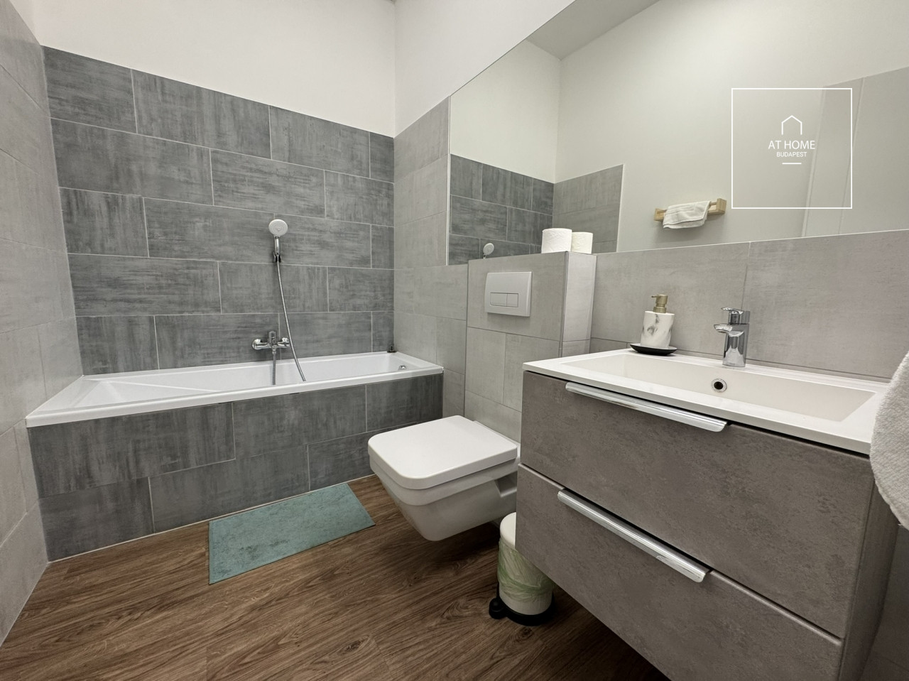 Newly built apartment for rent with terrace Budapest 6th district,  Diplomatic Quarter