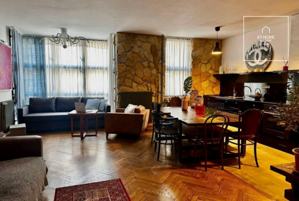 84m² 1-bedroom apartment in District I, Víziváros