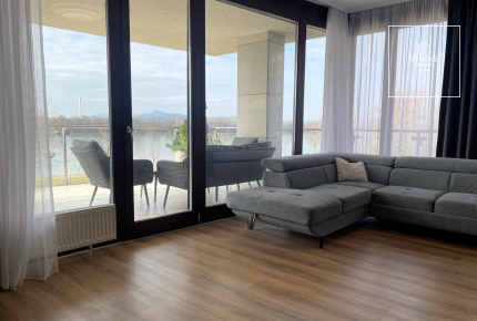 Danube-side three-bedroom apartment for rent Budapest XIII. district, Marinapart