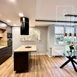 Beautifully renovated garden-connected apartment in Budapest, 2nd district, Vérhalom