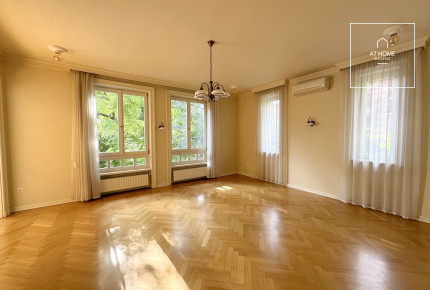 Káprázatos panorámás lakás kiadó Törökvészen