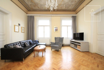 Půvabný, zařízený byt 3+1/B, Valentinská, Staré Město