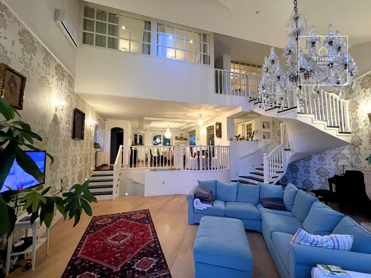 Exclusive semi-detached house with private garden and stunning panoramic view in District XII, Orbánhegy