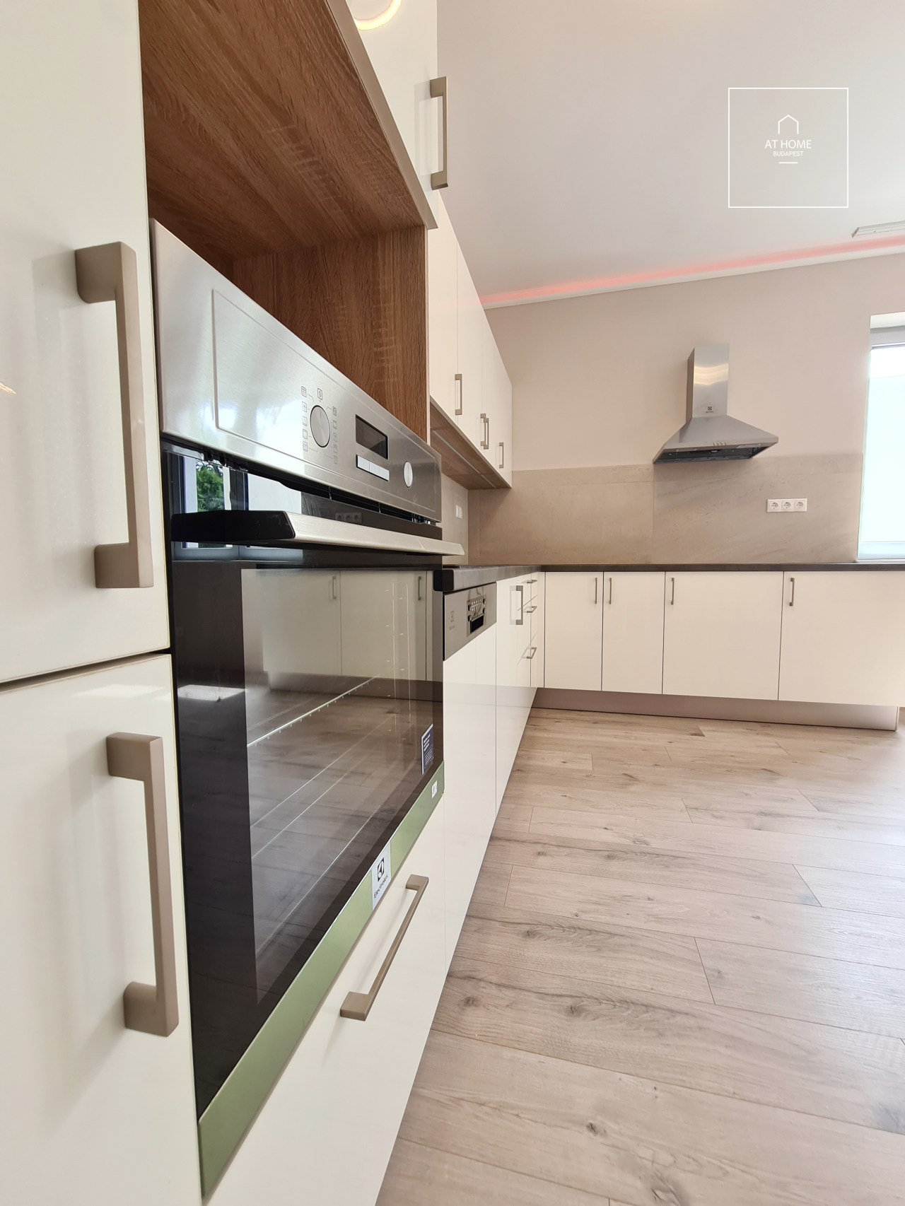 Newly built 4-bedroom apartment for rent Budapest II. district Szépilona