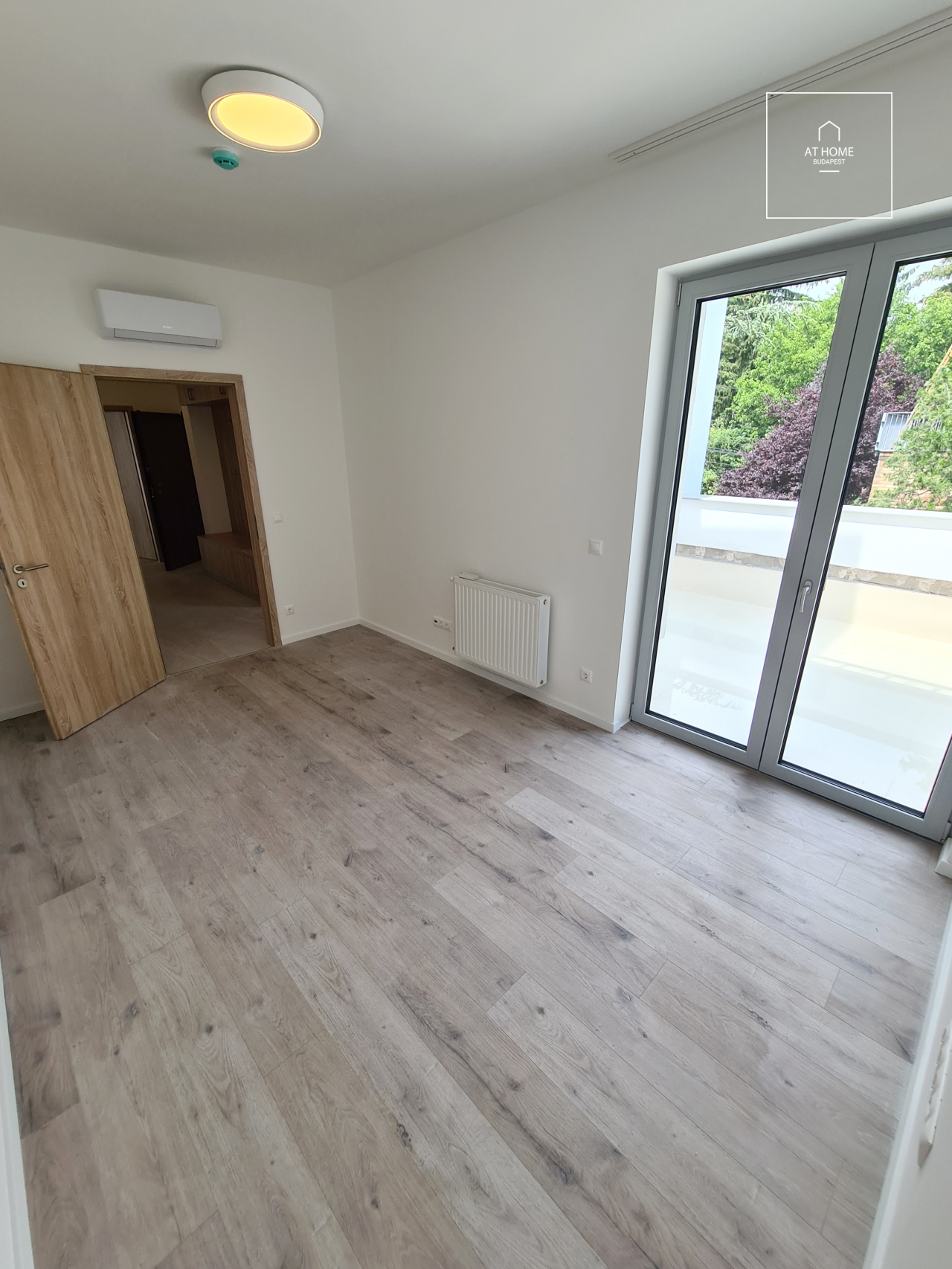 Newly built 4-bedroom apartment for rent Budapest II. district Szépilona