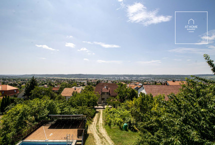Panorámás ház kiadó Budaörsön
