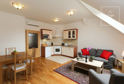 Fully furnished one bedroom loft, Na Kozačce, Vinohrady.