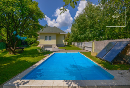 Lélegzetelállító Önálló családi ház   II/A. kerület, Budaliget