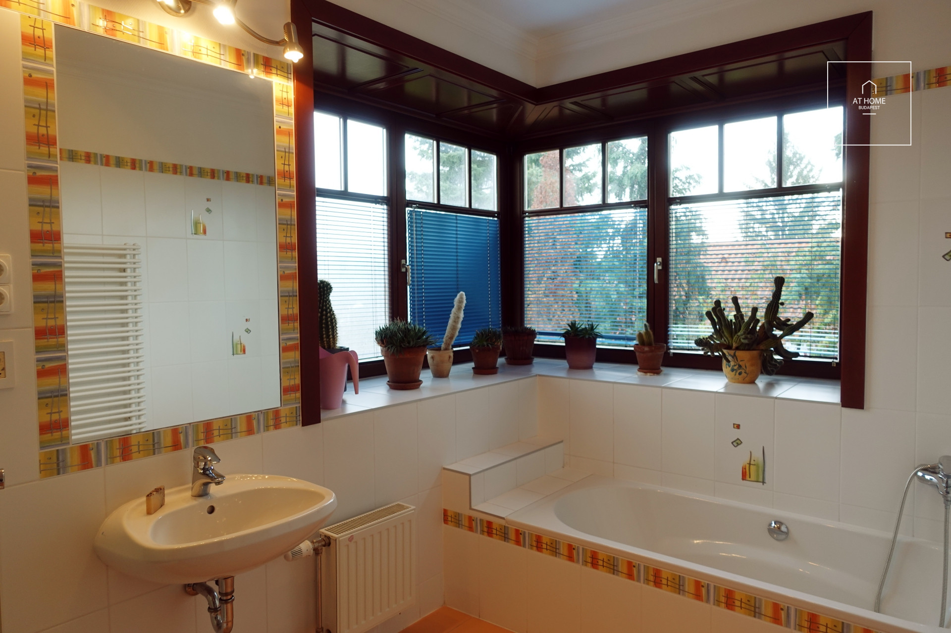 Elegant detached house II/A. district, Széphalom