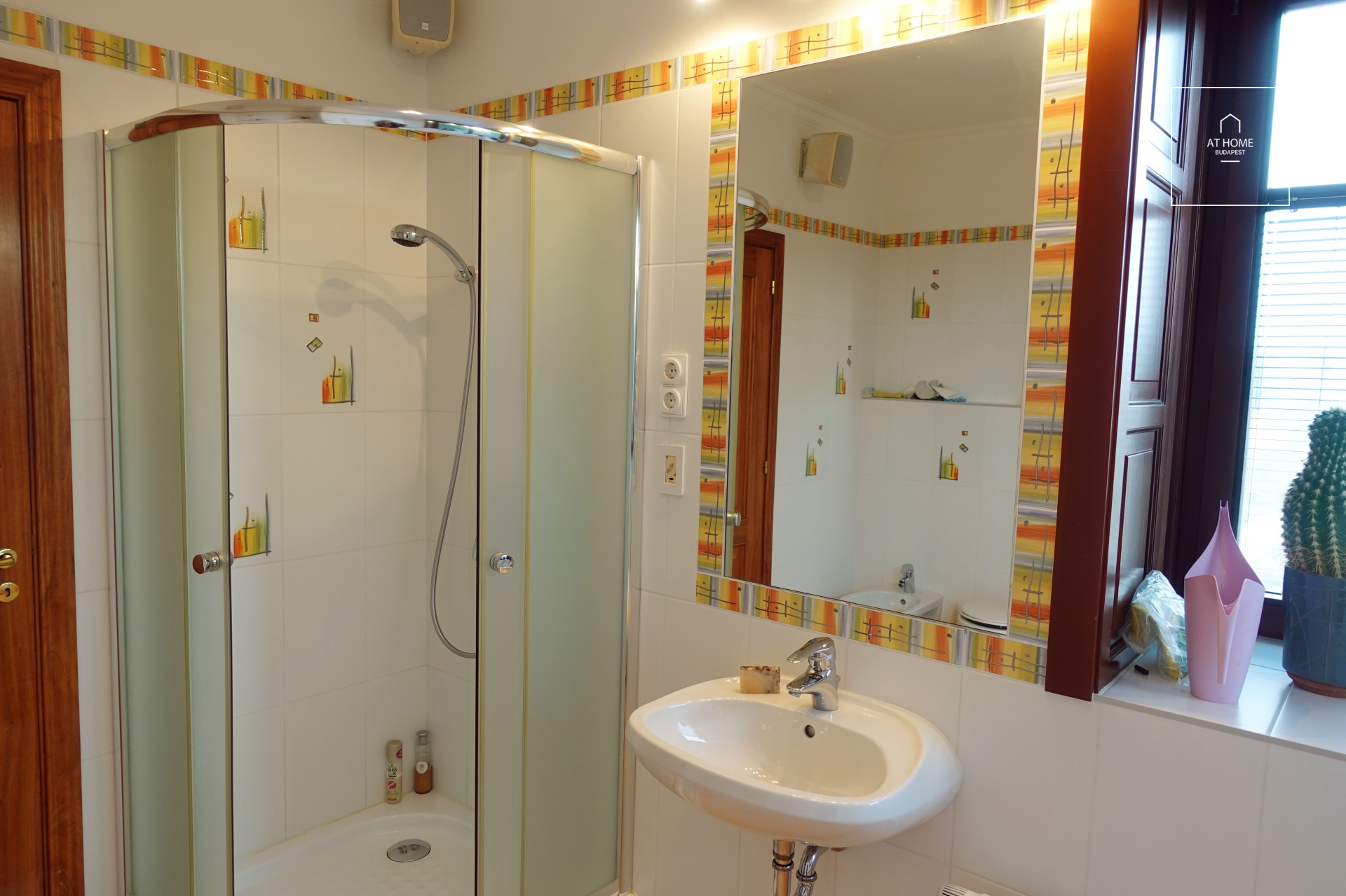 Elegant detached house II/A. district, Széphalom