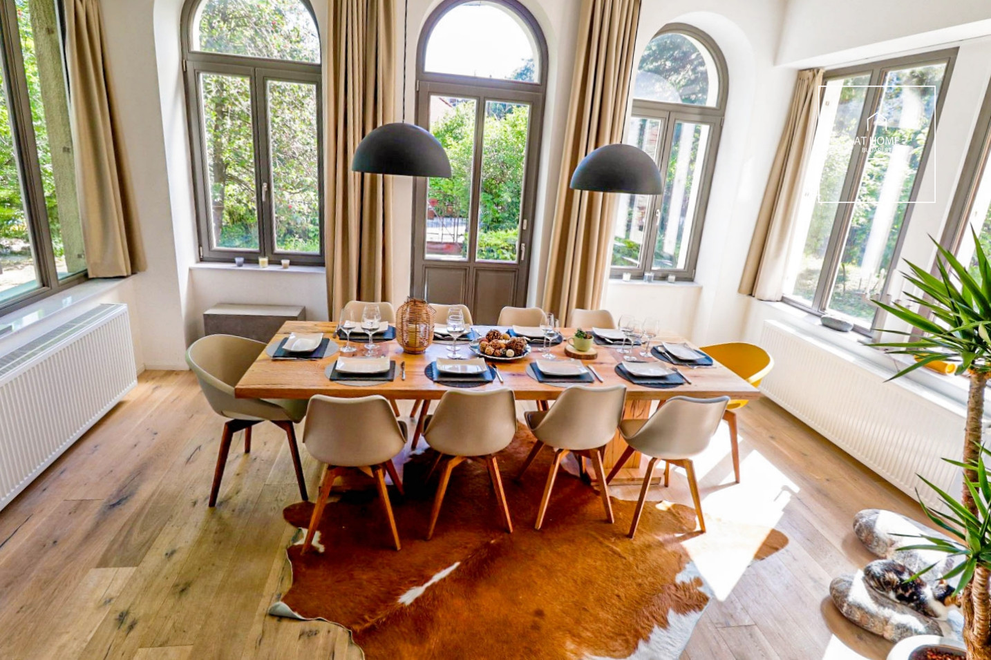 Refurbished luxury apartment for rent at the foot of the Gellért-hill, Budapest XI. district