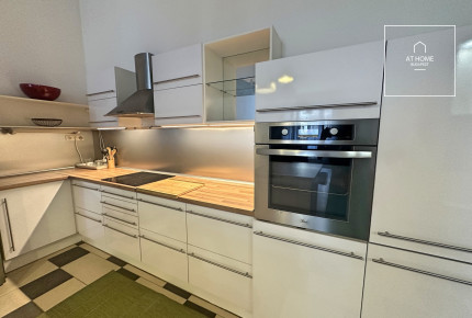 Two bedroom apartment in the 5th district