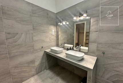 Two bedroom apartment in the 5th district