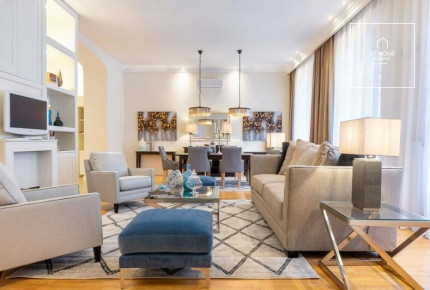 Renovated 115 sqm, 2-bedroom apartment for rent in District 5, Lipótváros