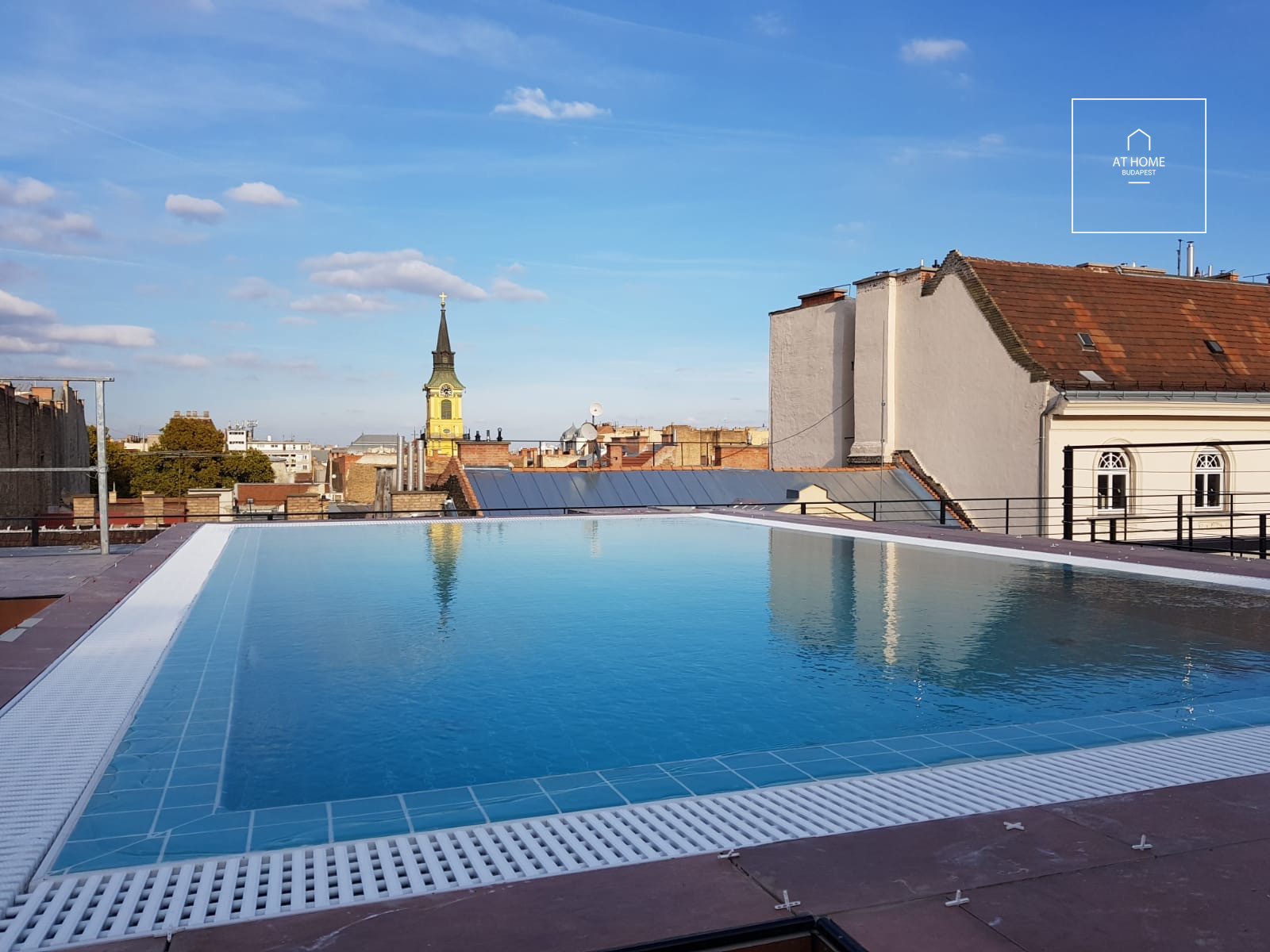 Two-bedroom apartment for rent Budapest VI. district, Terézváros