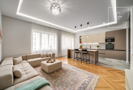 Renovated 101 sqm 2-bedroom apartment in District V, Lipótváros