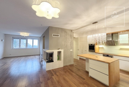 Exkluzív Önálló családi ház kiadó Budapest XI. kerület, Sasad