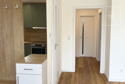 69 sqm panoramic second-floor apartment with 2 bedrooms in District III, Mátyáshegy