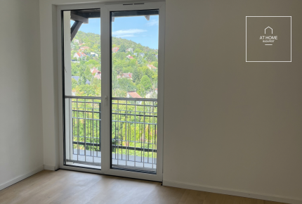 69 sqm panoramic second-floor apartment with 2 bedrooms in District III, Mátyáshegy