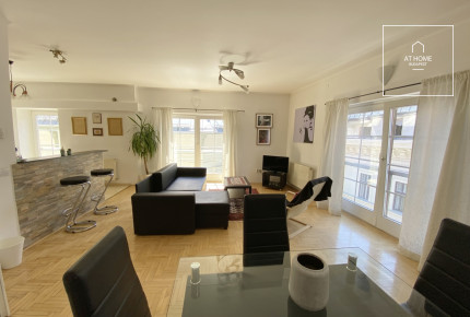 Refurbished apartment for rent Budapest V. district Downtown