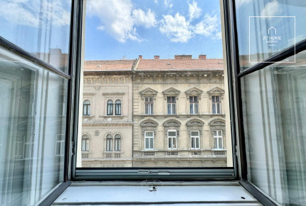 Premium refurbished one-bedroom apartment for rent in the 6th district of Budapest, Terézváros
