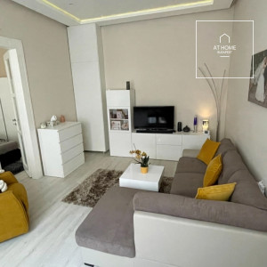 Fully Renovated, Modern 56 sqm Apartment for sale in District XII, Budapest