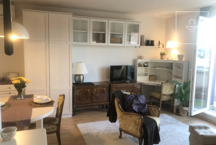 Top-Floor Apartment with Panoramic Views and 25 m² Terrace in District XI
