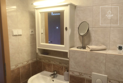 Top-Floor Apartment with Panoramic Views and 25 m² Terrace in District XI