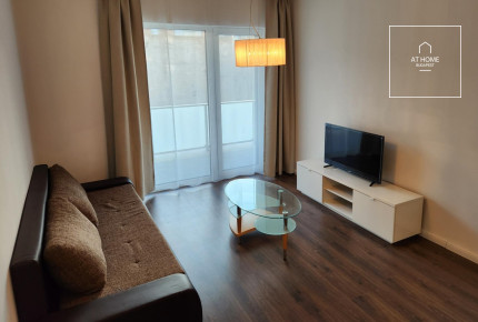 A two-bedroom premium apartment is available for rent in the 13th district of Budapest, Újlipótváros