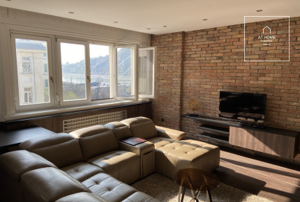 Premium one-bedroom apartment available for rent in Budapest, 5th district, Downtown