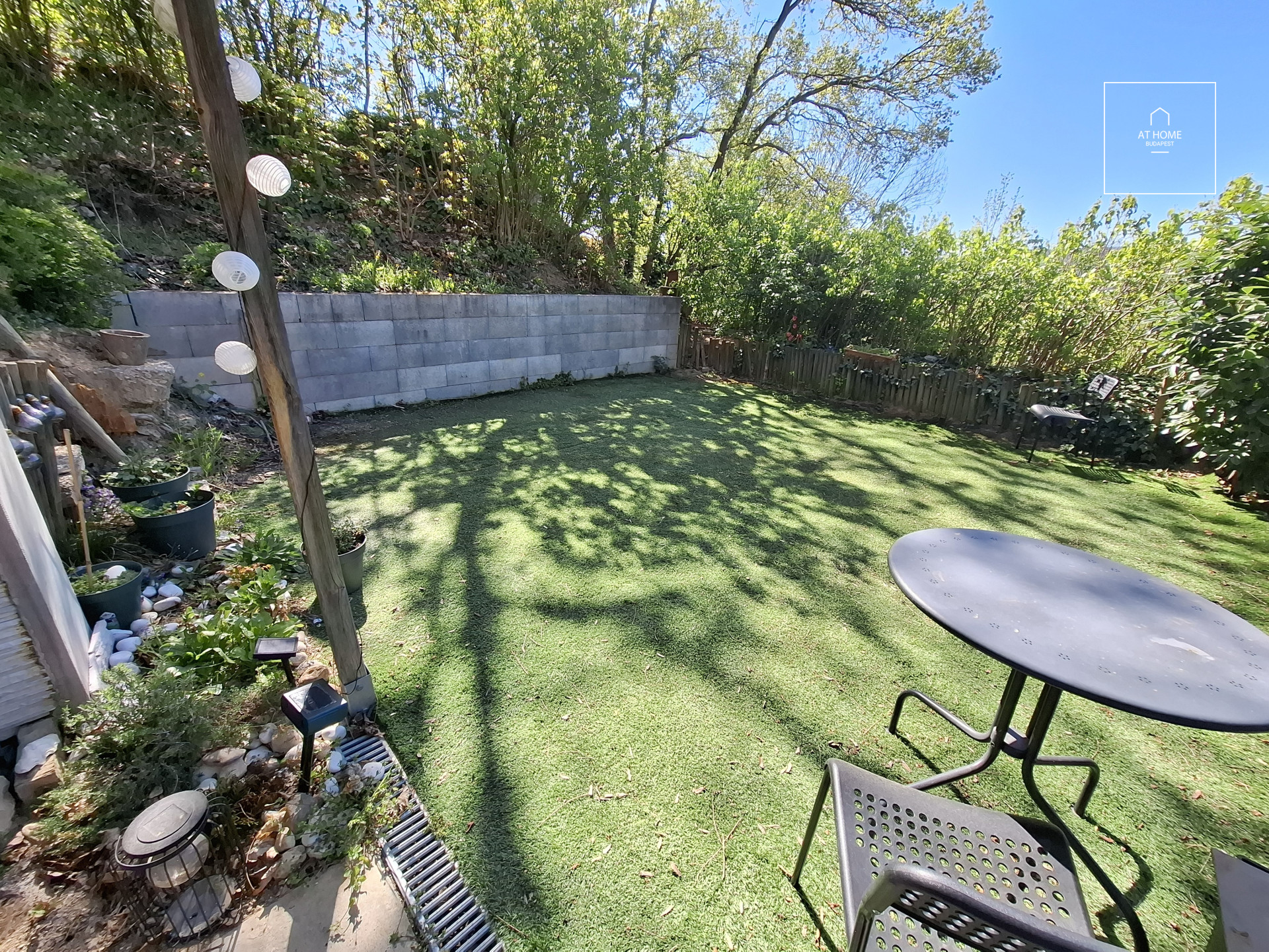 EXCEPTIONAL DUPLEX RESIDENCE IN A GREEN SETTING – TÖRÖKVÉSZ, DISTRICT II