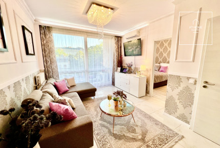 Two-bedroom premium apartment, Budapest District 5, Lipótváros