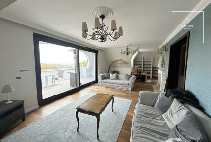 Spacious, Duplex Apartment with Panoramic View for Rent on Istenhegy – Private Garden and Sauna