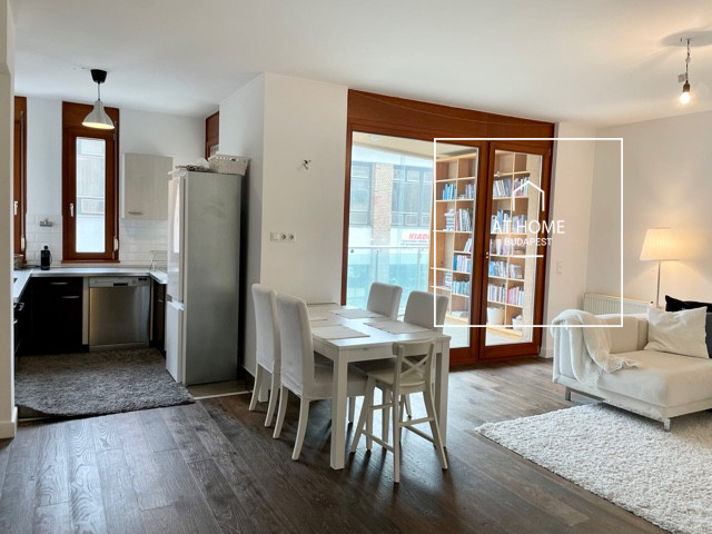 Garden-connected apartment for rent Budapest XIII. district Újlipótváros