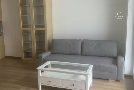 Újépítésű parkra néző 2 hálószobás lakás a Marina parton