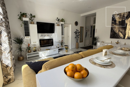 Felújított, teljesen felszerelt belvárosi lakás az V. kerületben