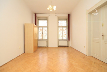 Nice, unfurnished 2+1 (two spacious rooms + kitchen), Šmilovského, Vinohrady