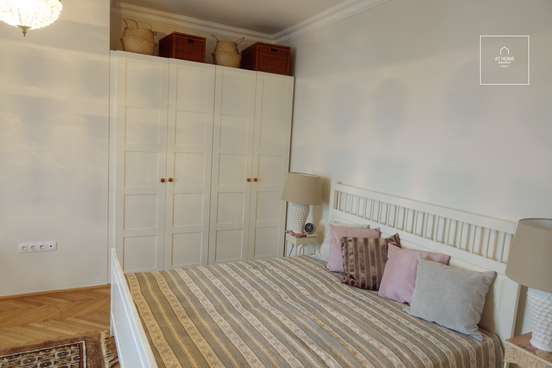 Sunny villa apartment for rent Budapest XII. district, Magasút